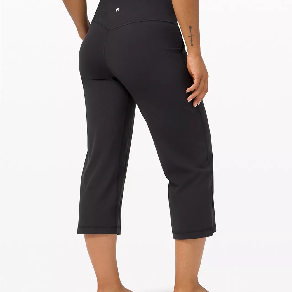 lululemon Align™ Super-High-Rise Wide-Leg Crop 23"